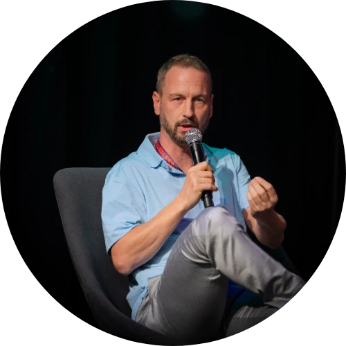 Dr. Thomas Peter Speakerbild Rund